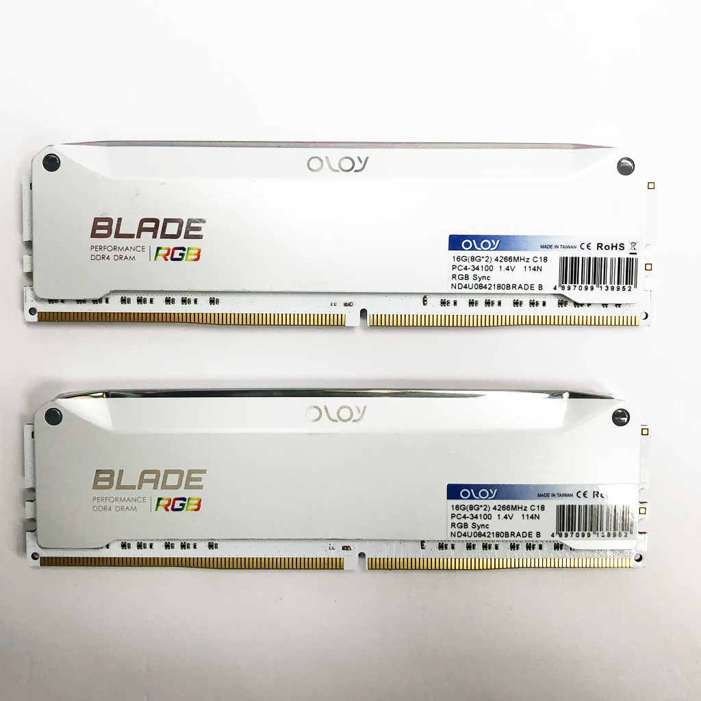 고클럭/16G) OLOy Blade RGB 4266 DDR4 8GX2